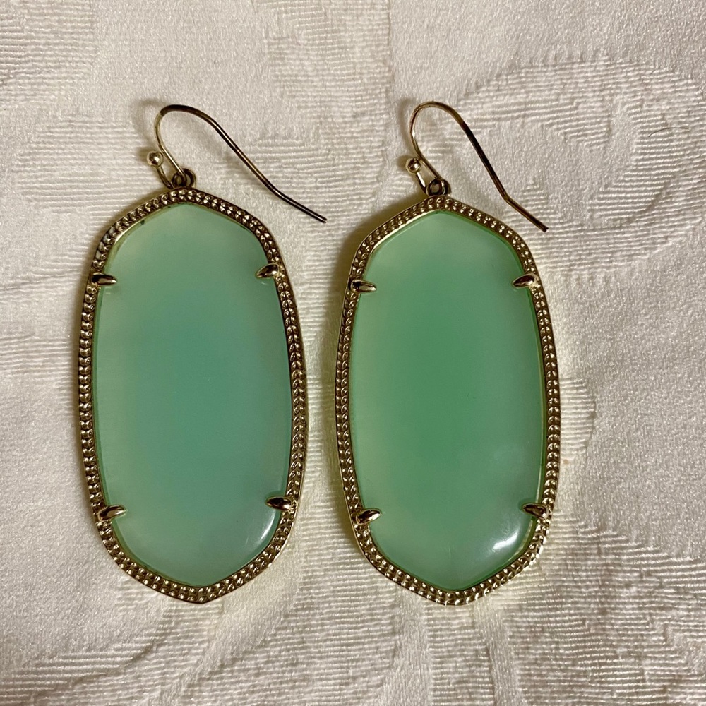 Kendra Scott Danielle Chalcedony Earrings